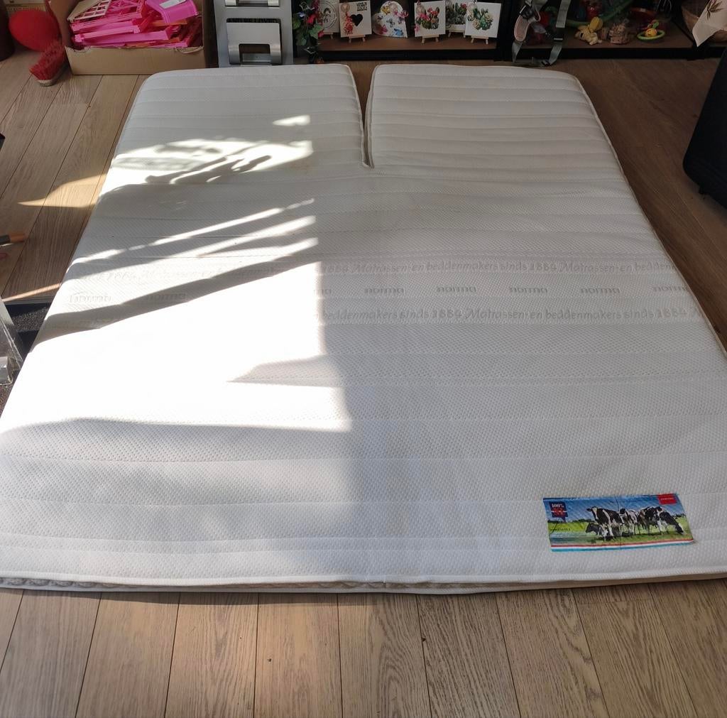 2 topmatrassen 180x210 cm, Ophalen, Gebruikt, ., 210 cm