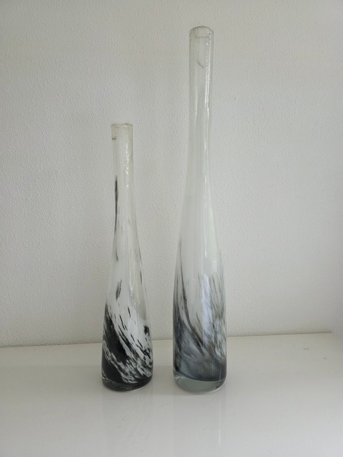 Set van 2 glazen vazen met zwart-wit design, Ophalen
