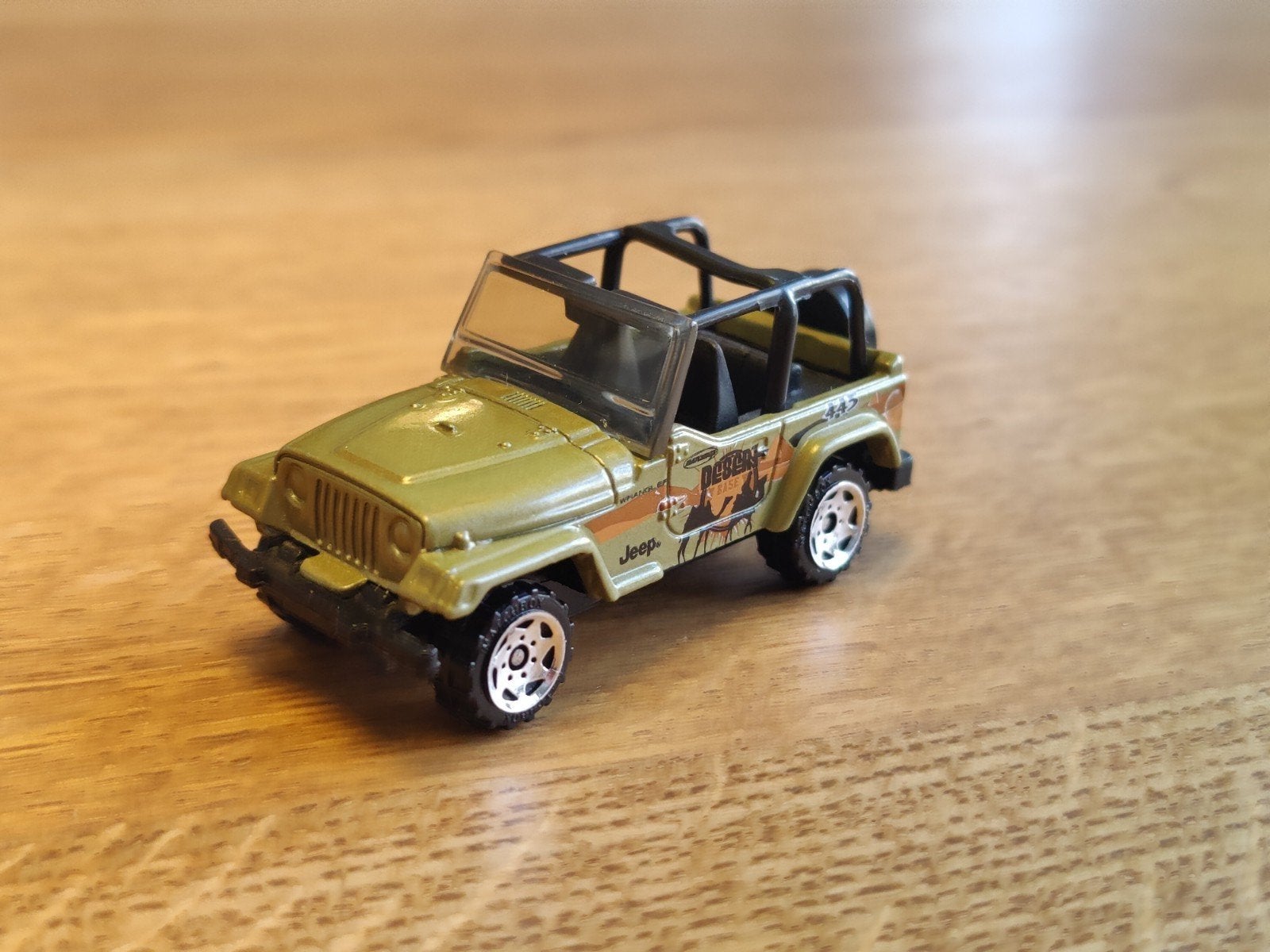Matchbox JEEP Wrangler Desert Base, Hobby en Vrije tijd, Ophalen of Verzenden, Zo goed als nieuw, Auto