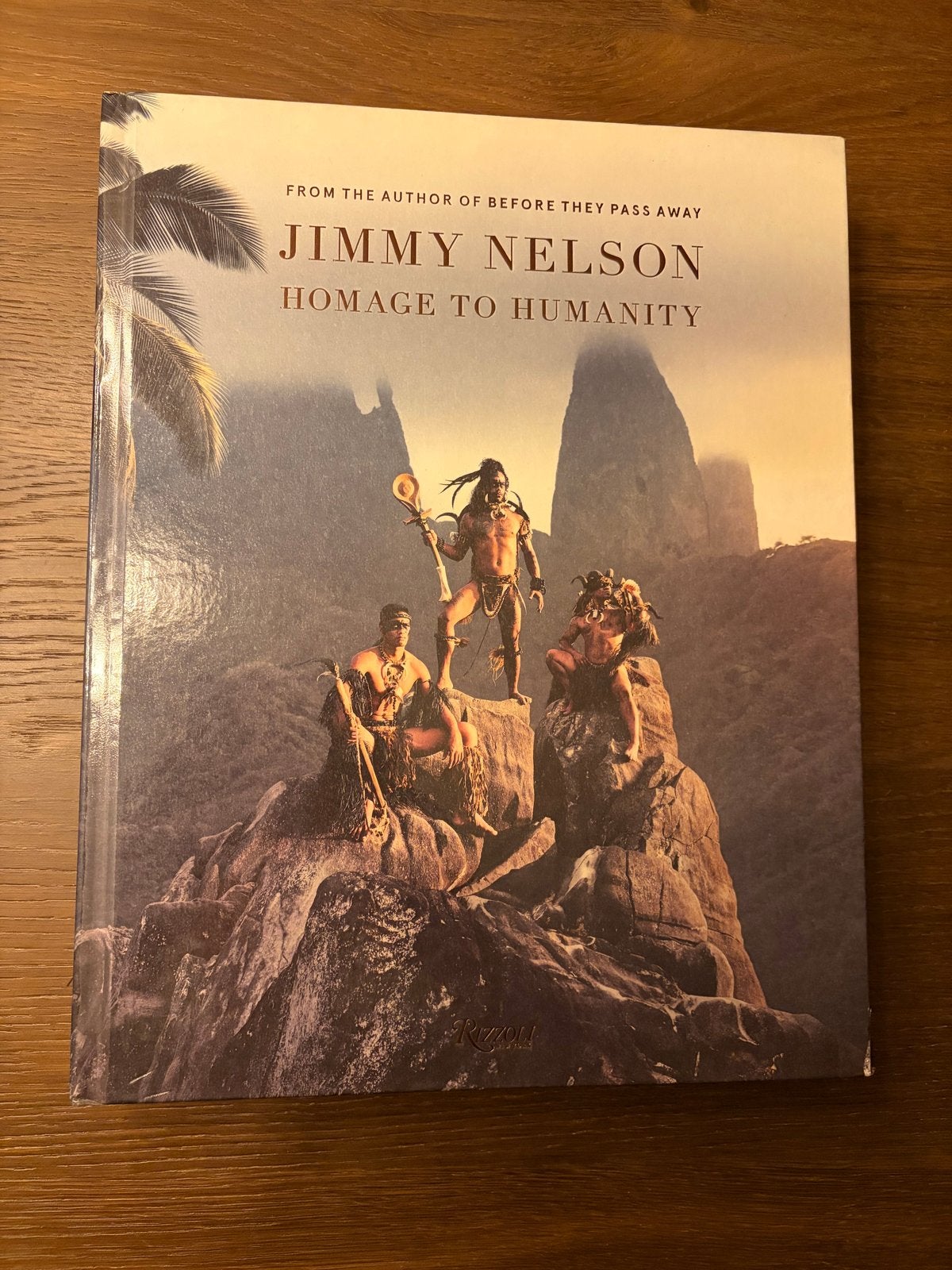 Jimmy Nelson - Homage to Humanity (Geplastificeerd), Ophalen of Verzenden, Zo goed als nieuw, Fotografie algemeen