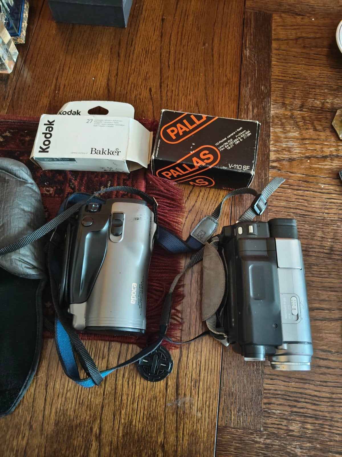 Vintage Sony Digital8 Handycam & Canon Epoca camera, Mini dv, 20x of meer, Ophalen of Verzenden, Zo goed als nieuw
