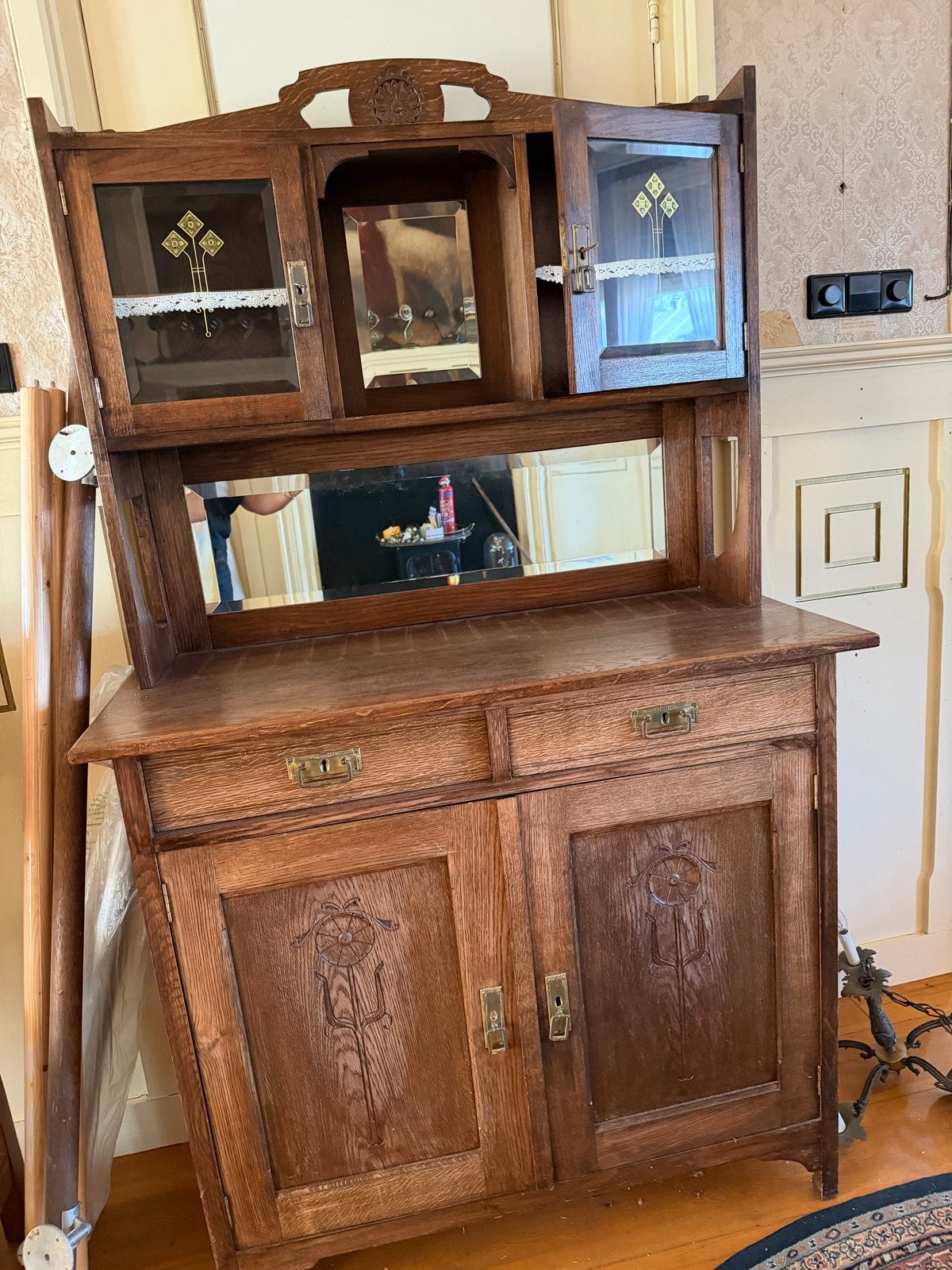 Antiek dressoir/buffetkast van eikenhout, Antiek en Kunst, Ophalen