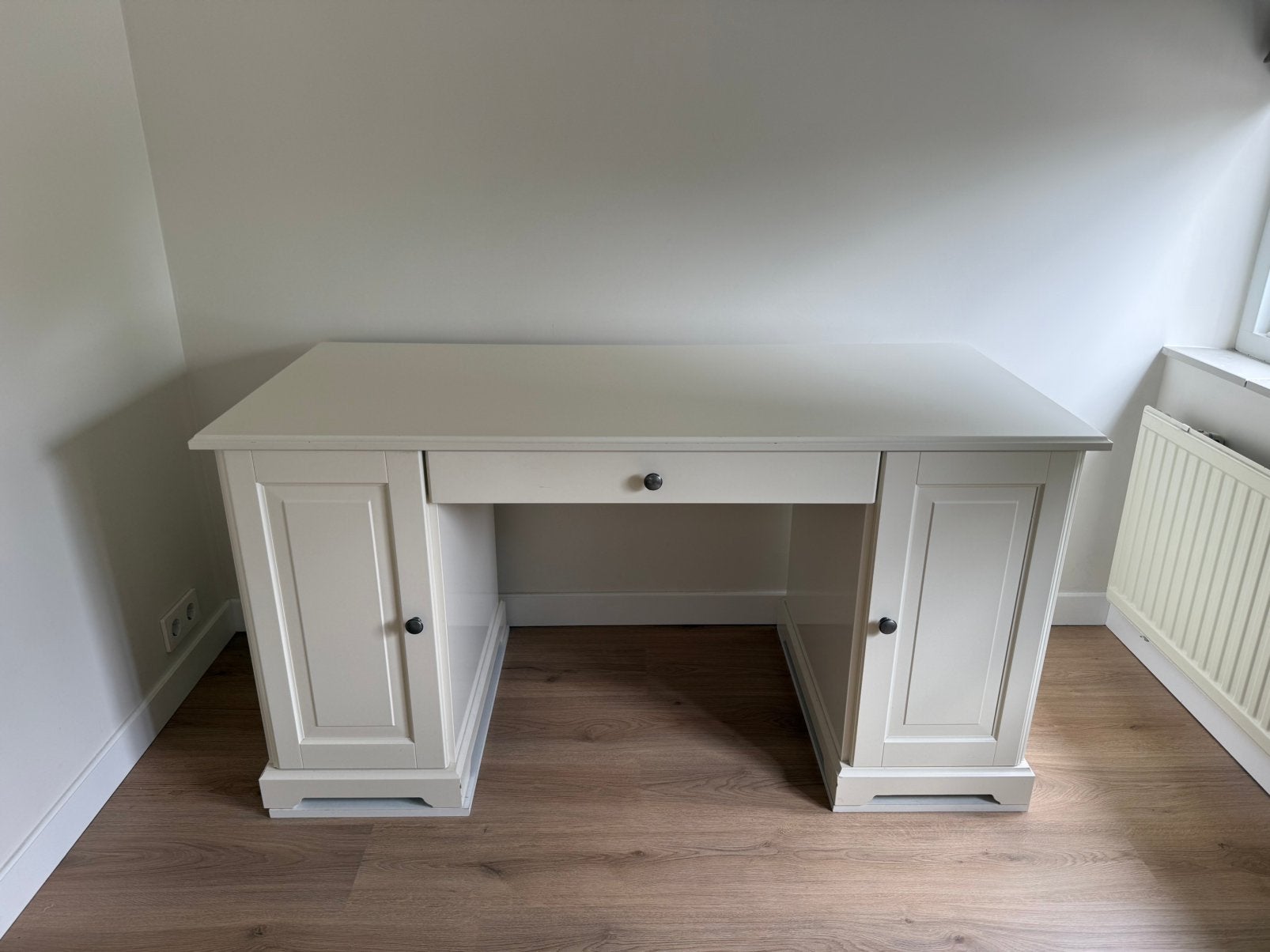 IKEA bureau, Huis en Inrichting, Ophalen, 65 cm, Zo goed als nieuw, IKEA