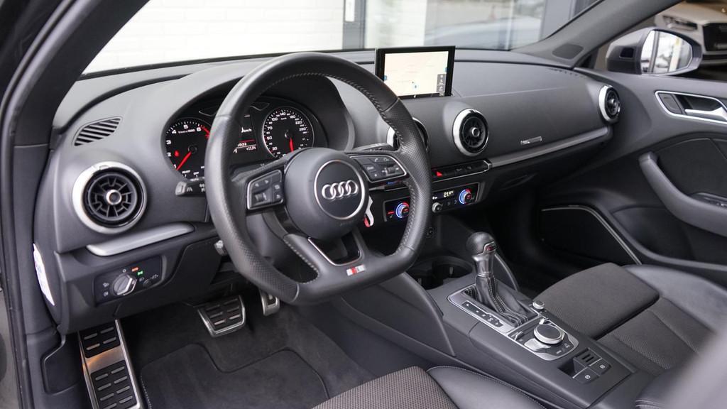 Audi A3 Sportback 1.4 TFSI CoD 3x S Line AUTOMAAT-ACC-BANG O, Gebruikt, Zwart, 4 cilinders, 150 pk