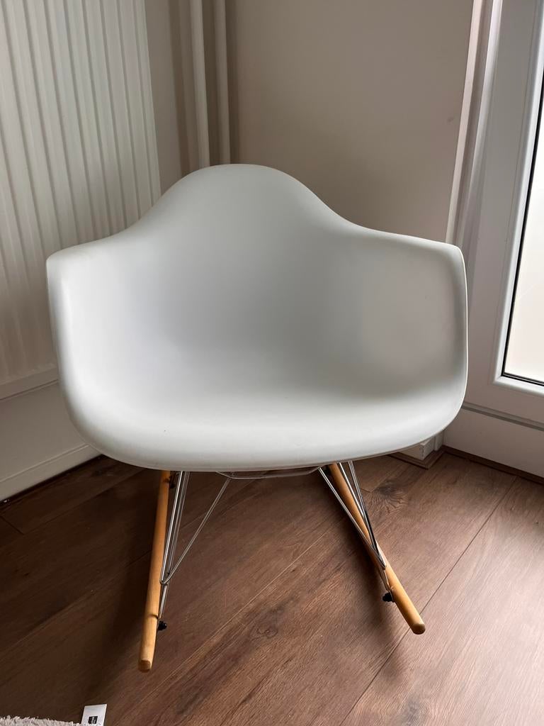 Witte schommelstoel, Ophalen, Zo goed als nieuw, Stoel