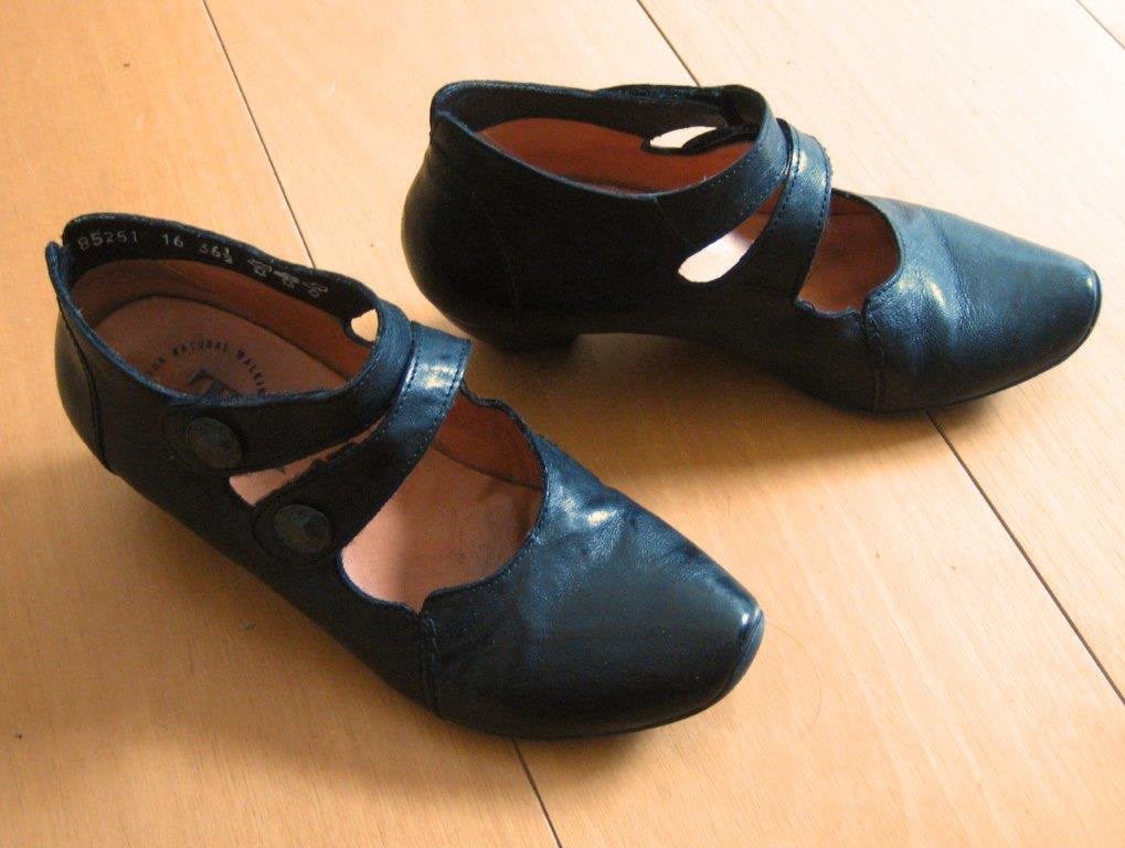 Comfortabele zwart leren schoenen THINK! 36-37 snazzeys, Kleding | Dames, Schoenen met lage hakken, Verzenden, Zwart, Think!
