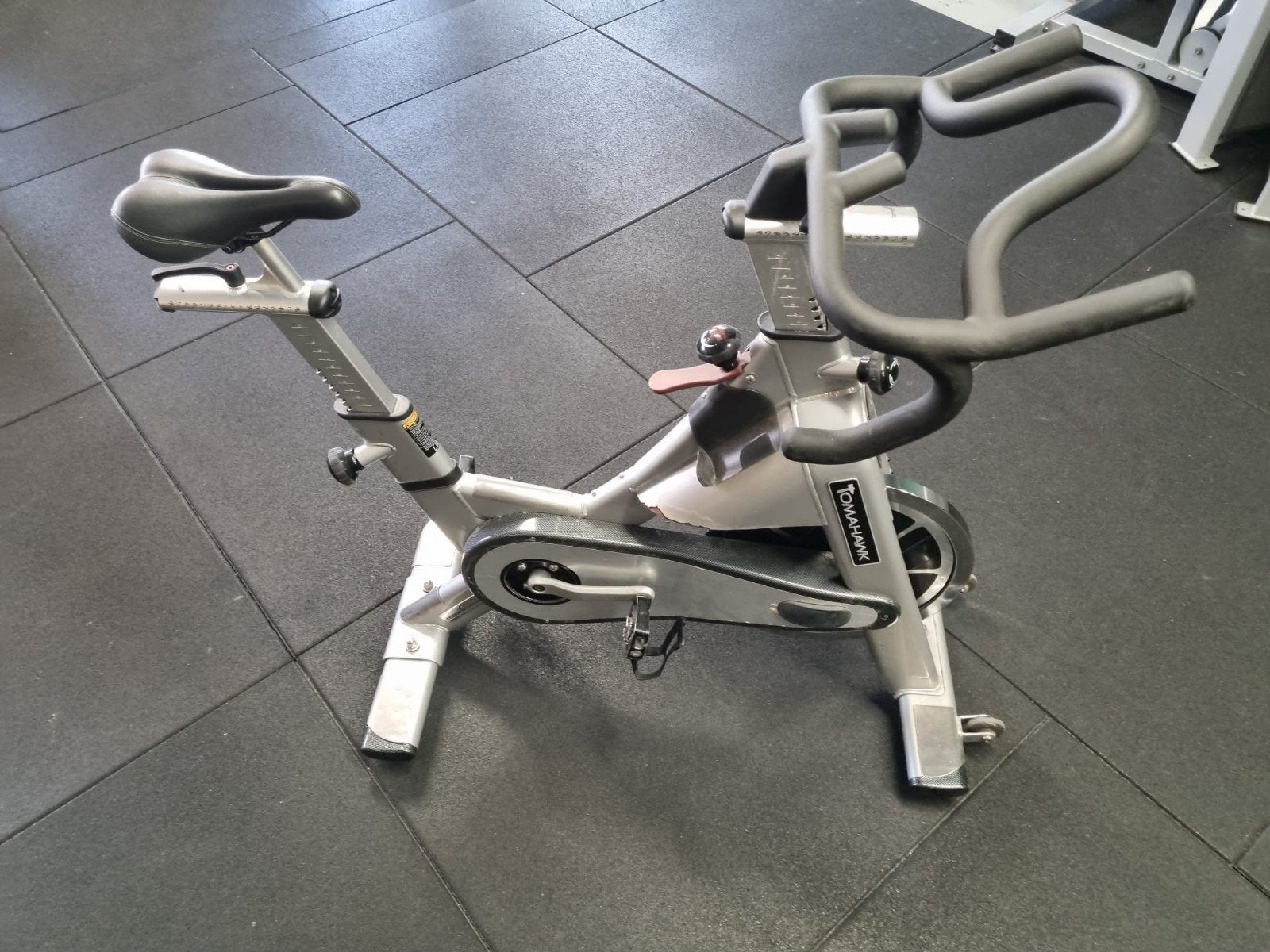 Tomahawk Spinningfiets – Professionele Indoor Cycle, Sport en Fitness, Fitnessmaterialen, Ophalen, Gebruikt, Overige typen