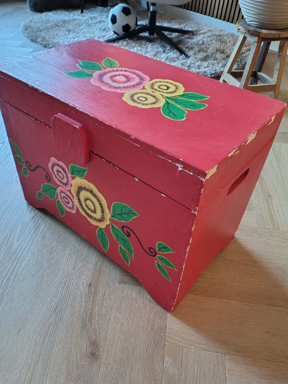 (speelgoed)kist met bloemenpatroon, Ophalen, Gebruikt, 50 tot 100 cm, 5 – 50