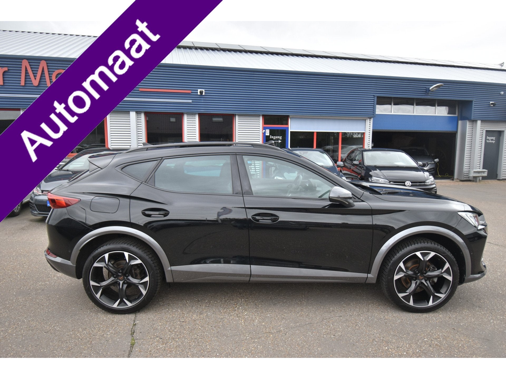 CUPRA Formentor 1.5 TSI Business Edition Plus , PANODAK ,TRE, Auto's, 15 km/l, 4 cilinders, Leder en Stof, Zwart