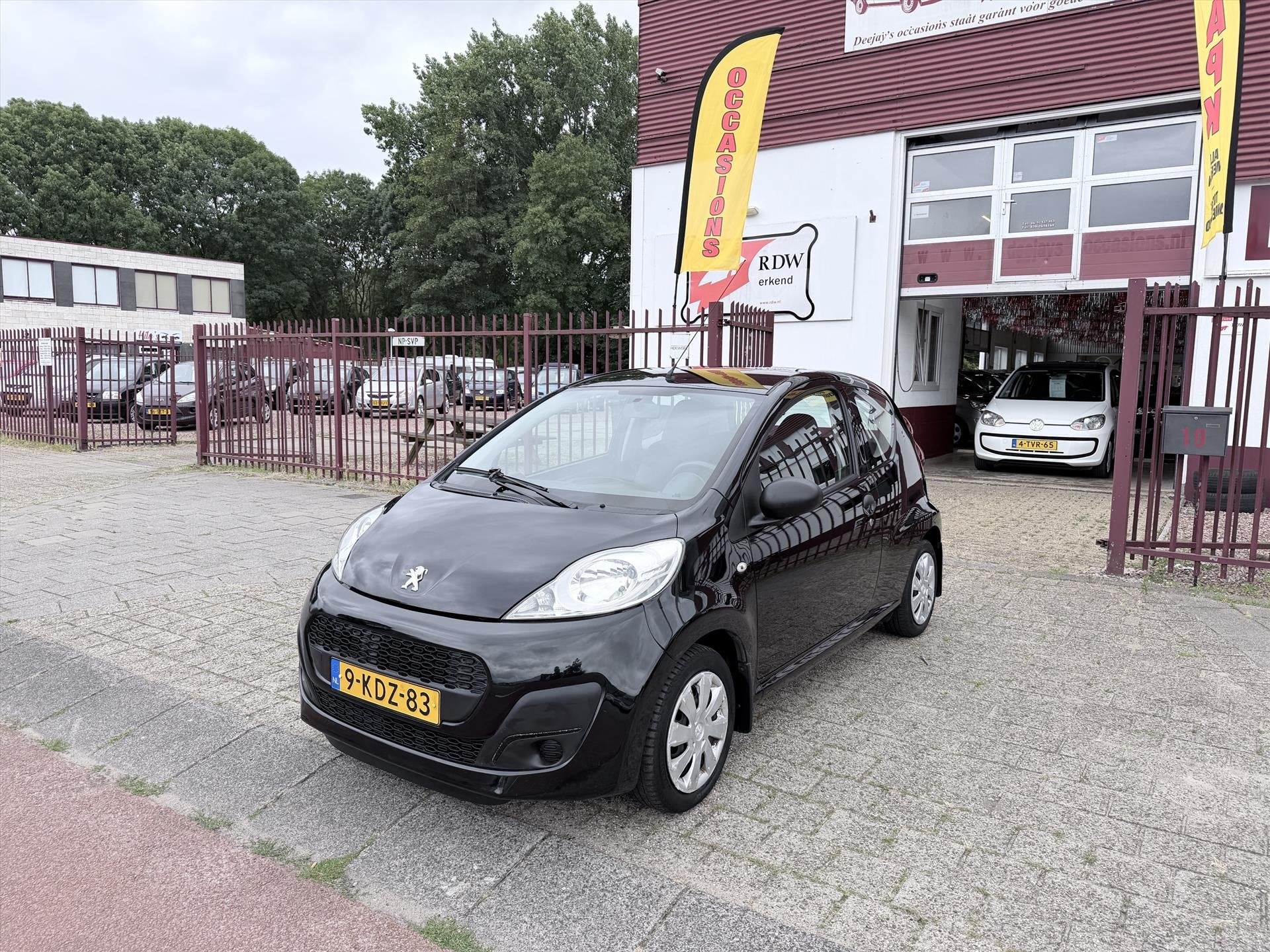 Peugeot 107 1.0 68PK 3D Access Pack Accent Airco, Voorwielaandrijving, Euro 5, Stof, Gebruikt