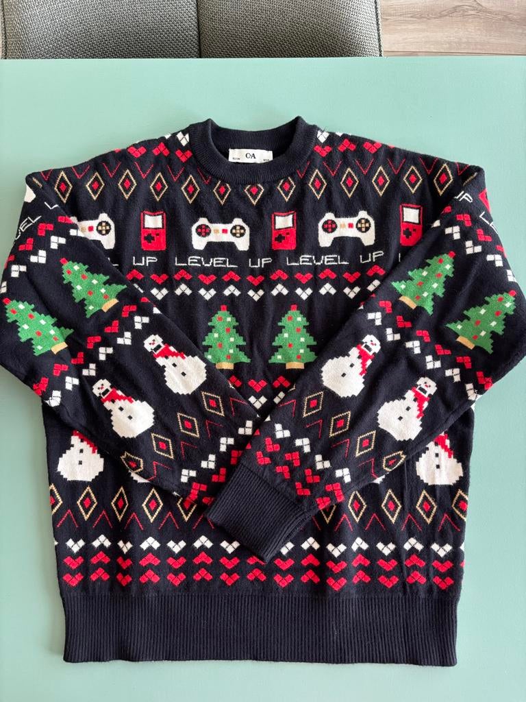 Kersttrui C&A maat 152 - Gaming thema, Kinderen en Baby's, Kinderkleding | Maat 152, Zo goed als nieuw, Jongen of Meisje, Trui of Vest