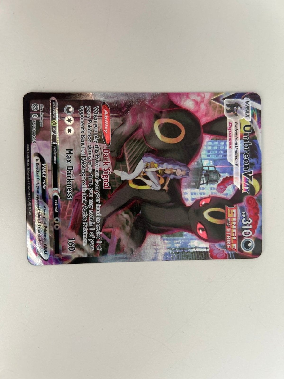 Pokémon Kaart: Umbreon VMAX (Alternate Art) - Evolving Skies, Ophalen of Verzenden, Zo goed als nieuw, Losse kaart