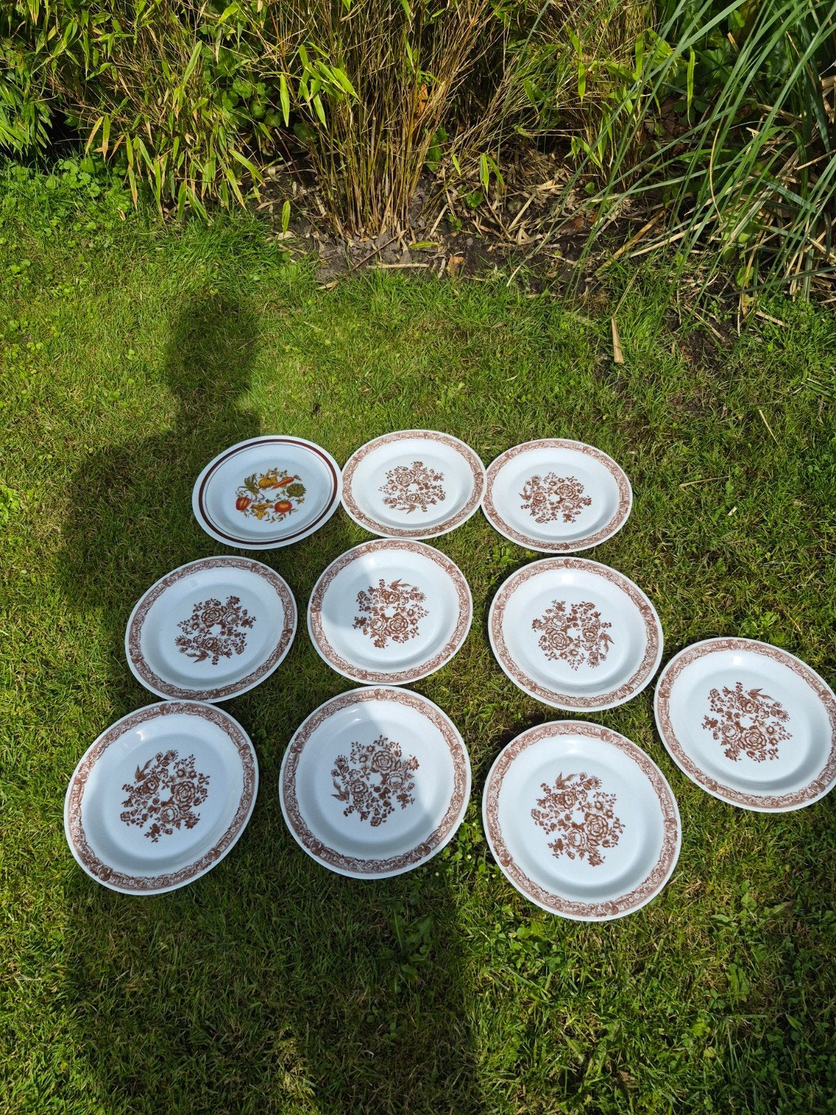 Jaren 60 vintage diner borden Arcopal France 10 stuks, Antiek en Kunst, Ophalen