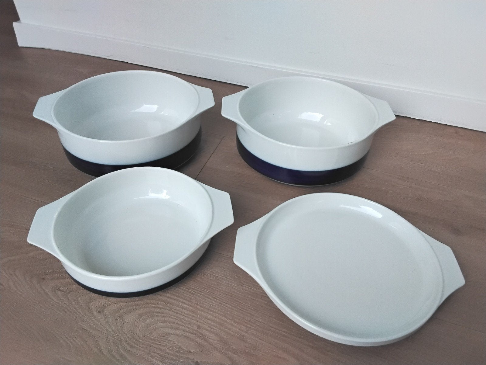 Vintage schalen Thomas Brushed Cobalt, jaren 70, vanaf prijs, Ophalen of Verzenden, Zo goed als nieuw, Overige stijlen, Schaal of Schalen