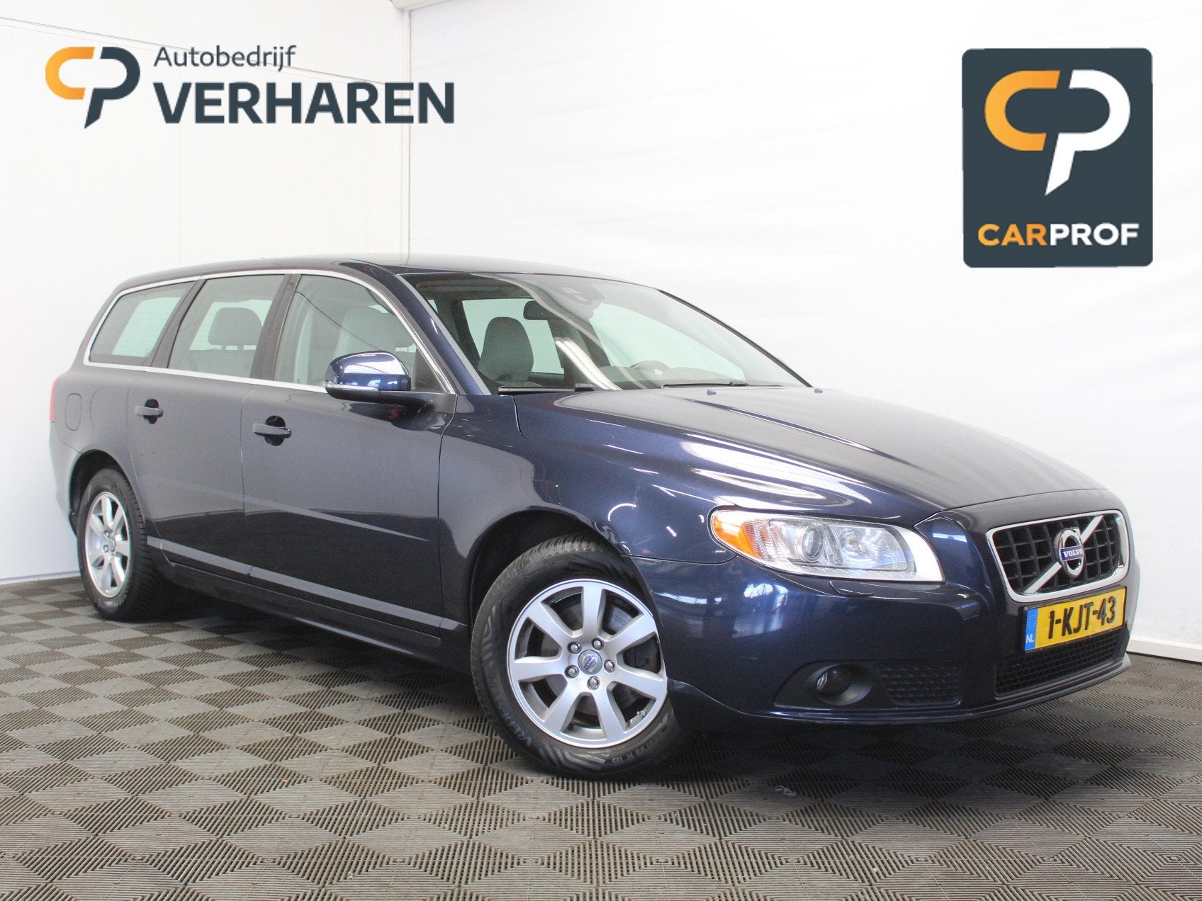 Volvo V70 1.6 T4 Nordic CLIMATE | XENON | CRUISE | LEER | LM, Auto's, Voorwielaandrijving, Euro 5, 15 km/l, 4 cilinders