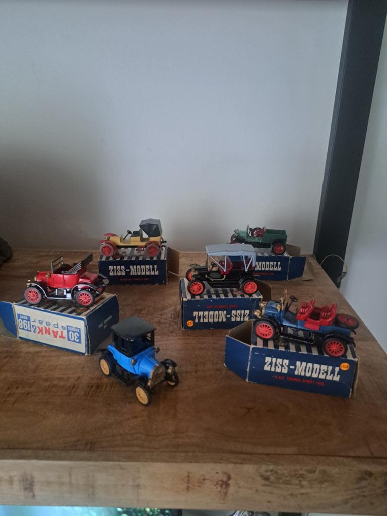 6 x ziss model jaren 70 5xin doos 1x los, Ziss, Gebruikt, Auto, West germany