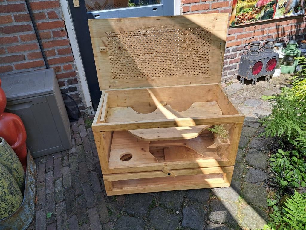 HOUTEN KNAAGDIEREN HOK., Ophalen, Hok, Minder dan 60 cm