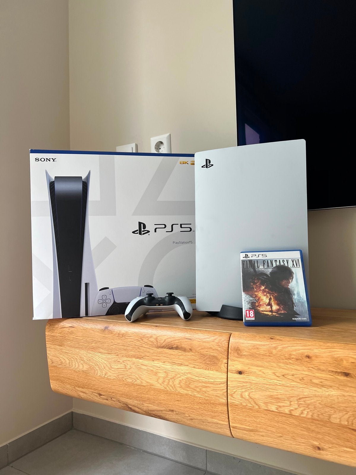 PlayStation 5 Disc Edition met 2 controllers en game, Spelcomputers en Games, Spelcomputers | Sony PlayStation 5, Zo goed als nieuw