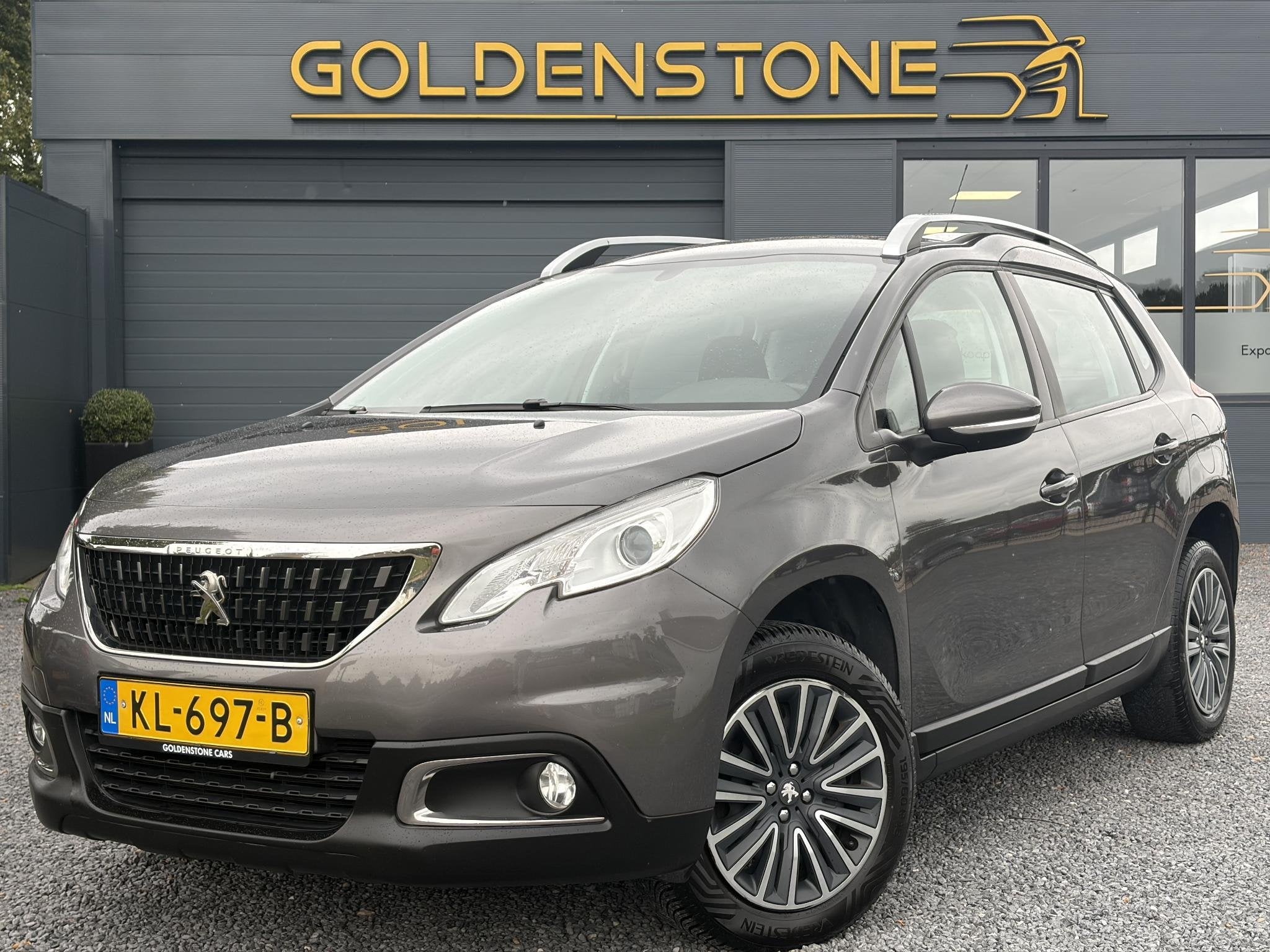 Peugeot 2008 1.2 PureTech Blue Lion D-riem vv in 10-2025