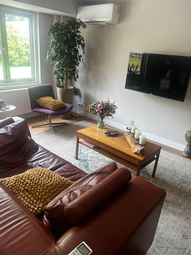 Gastenverblijf / vakantiehuisje te huur, Huizen en Kamers