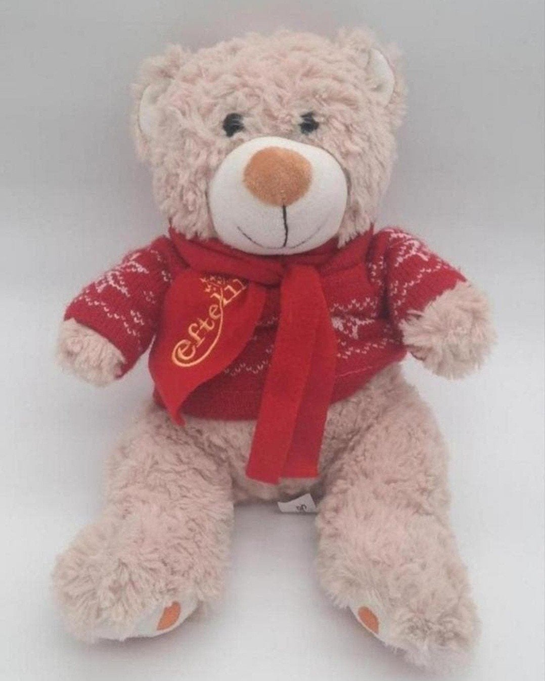 Efteling knuffelbeer + wintertrui + sjaal 2017 ca. 35cm hoog, Verzamelen, Ophalen of Verzenden, Zo goed als nieuw, Beeldje of Poppetje