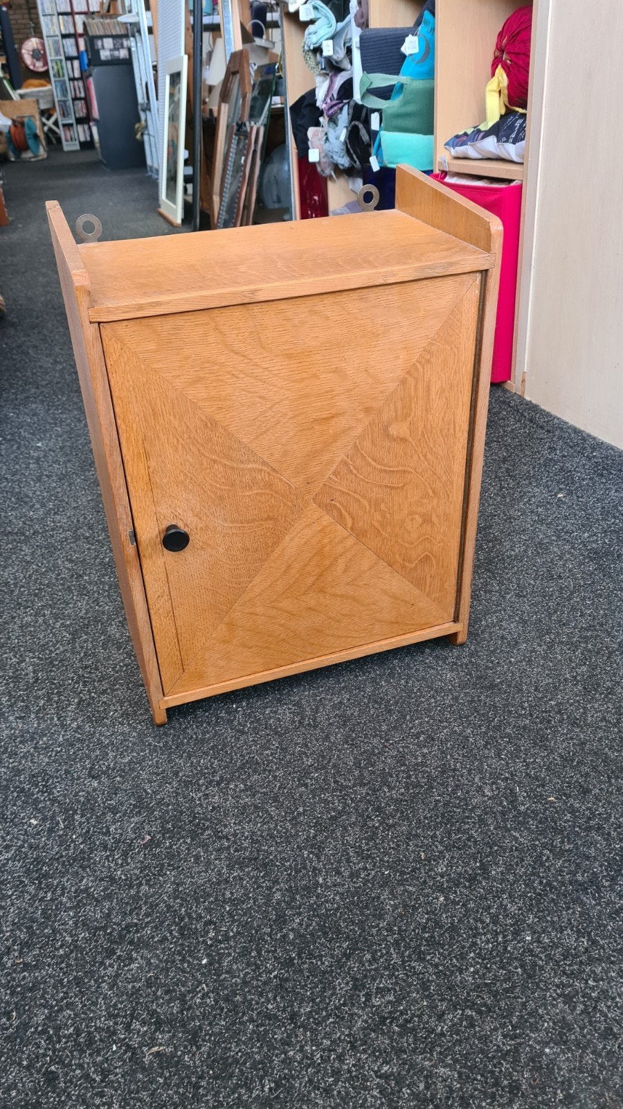 Vintage houten wandkastje met deur en plank, Ophalen, Gebruikt, Onbekend, Onbekend