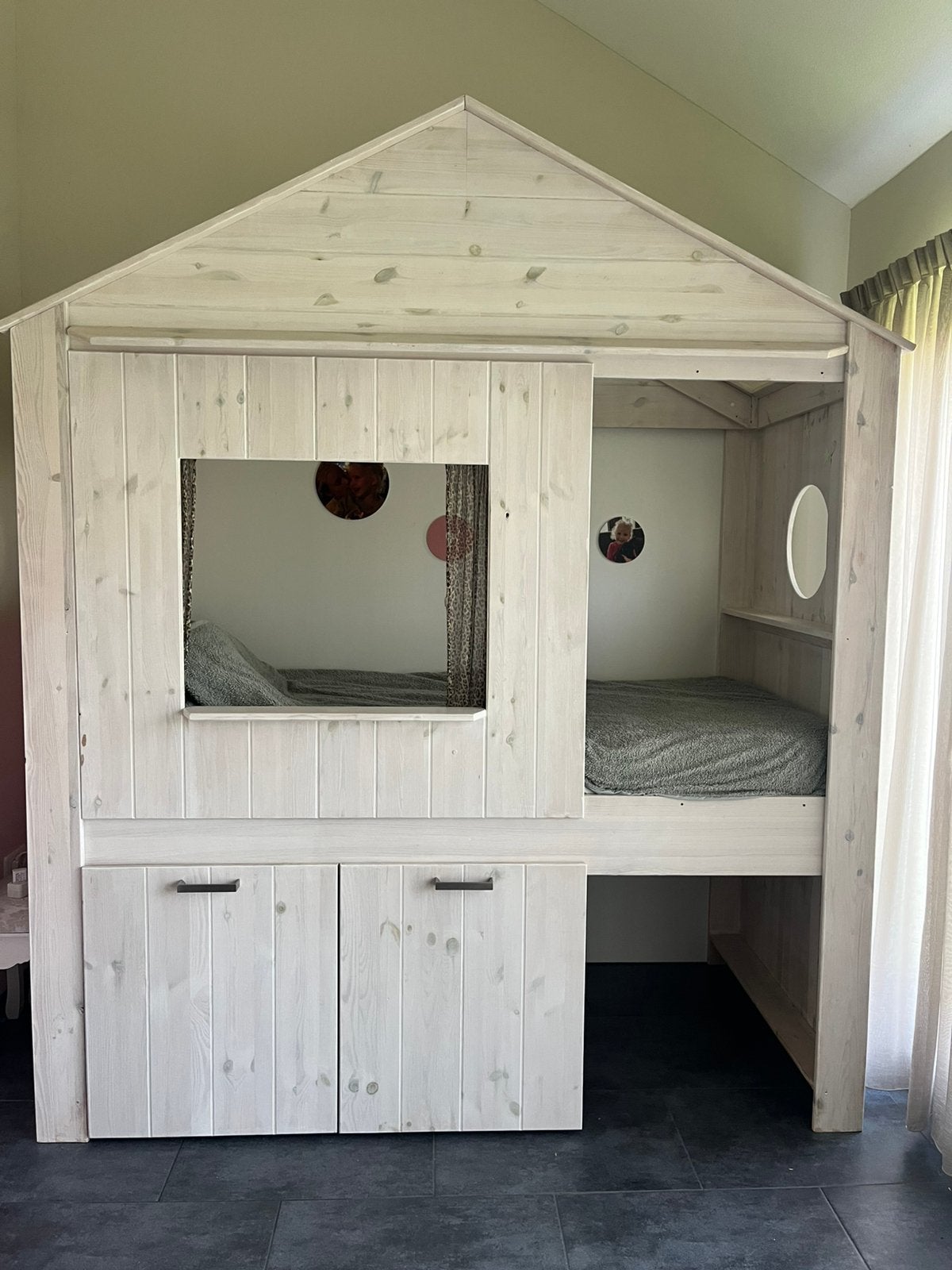 Hoogslaper huisjes kinderbed., Kinderen en Baby's, Kinderkamer | Stapelbedden en Hoogslapers, Ophalen, Zo goed als nieuw, Hoogslaper