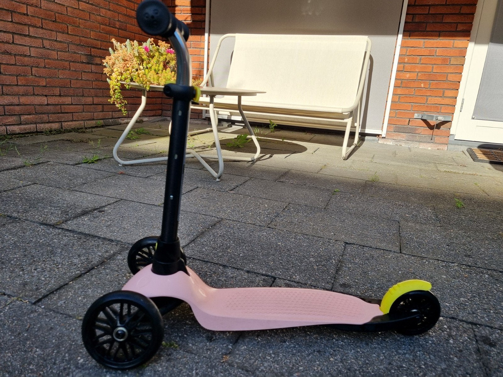 Roze step van Oxelo met 3 wielen en verstelbare hoogte, Ophalen, Zo goed als nieuw, Gewone step, Oxelo
