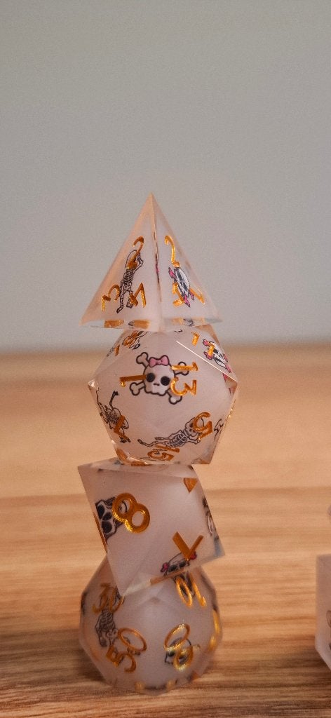 Sharp Edge D&D RPG Dobbelstenen Set Cute Skeletons