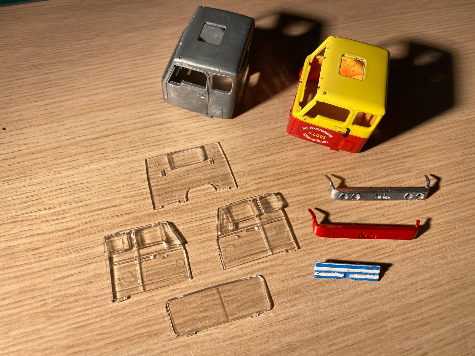 Tekno Volvo F88/89 restant onderdelen, Ophalen of Verzenden, Gebruikt, Bus of Vrachtwagen, Tekno