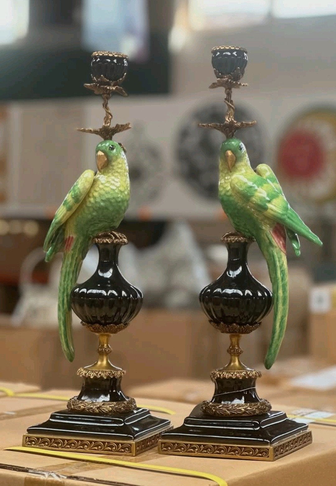 papagaaien kandelaren set brons porselein kandelaar antiek, Ophalen of Verzenden, Koper of Brons