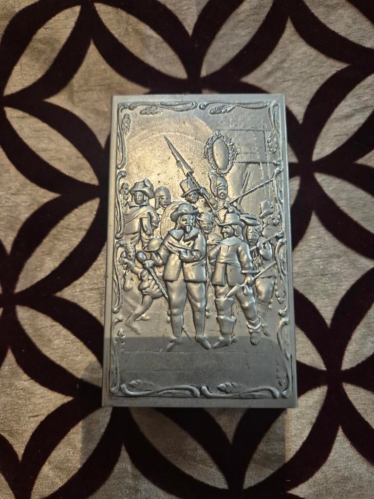 Vintage luciferdoosje met De Nachtwacht reliëf, Antiek en Kunst, Ophalen of Verzenden