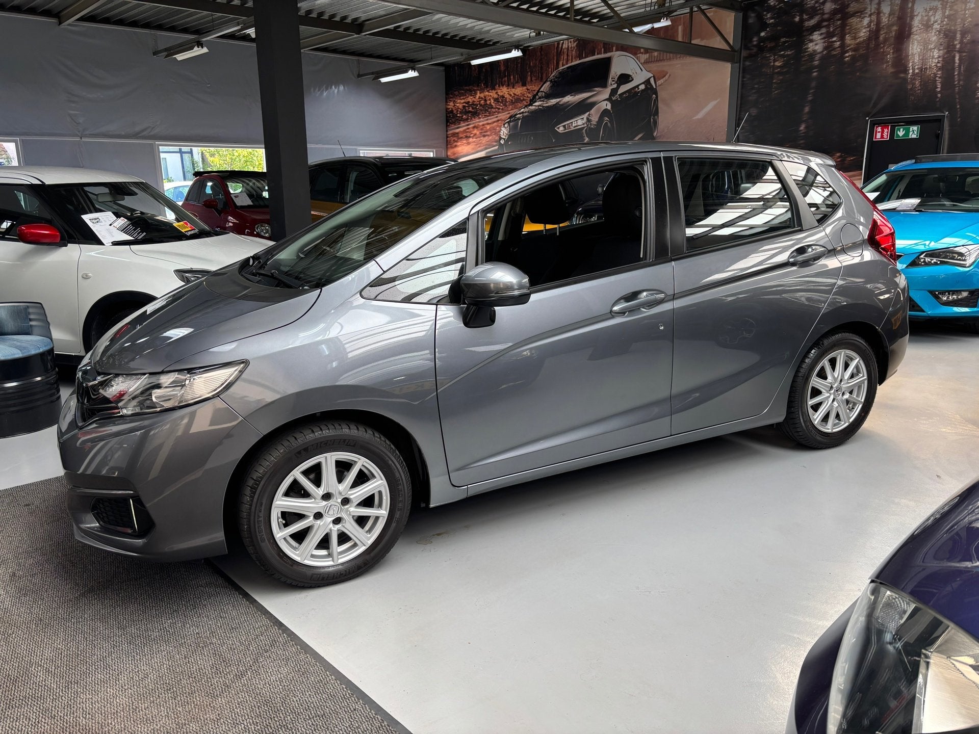 Honda JAZZ 1.3 i-VTEC Comfort / Airco / Trekhaak, Voorwielaandrijving, Gebruikt, 4 cilinders, Met garantie (alle)