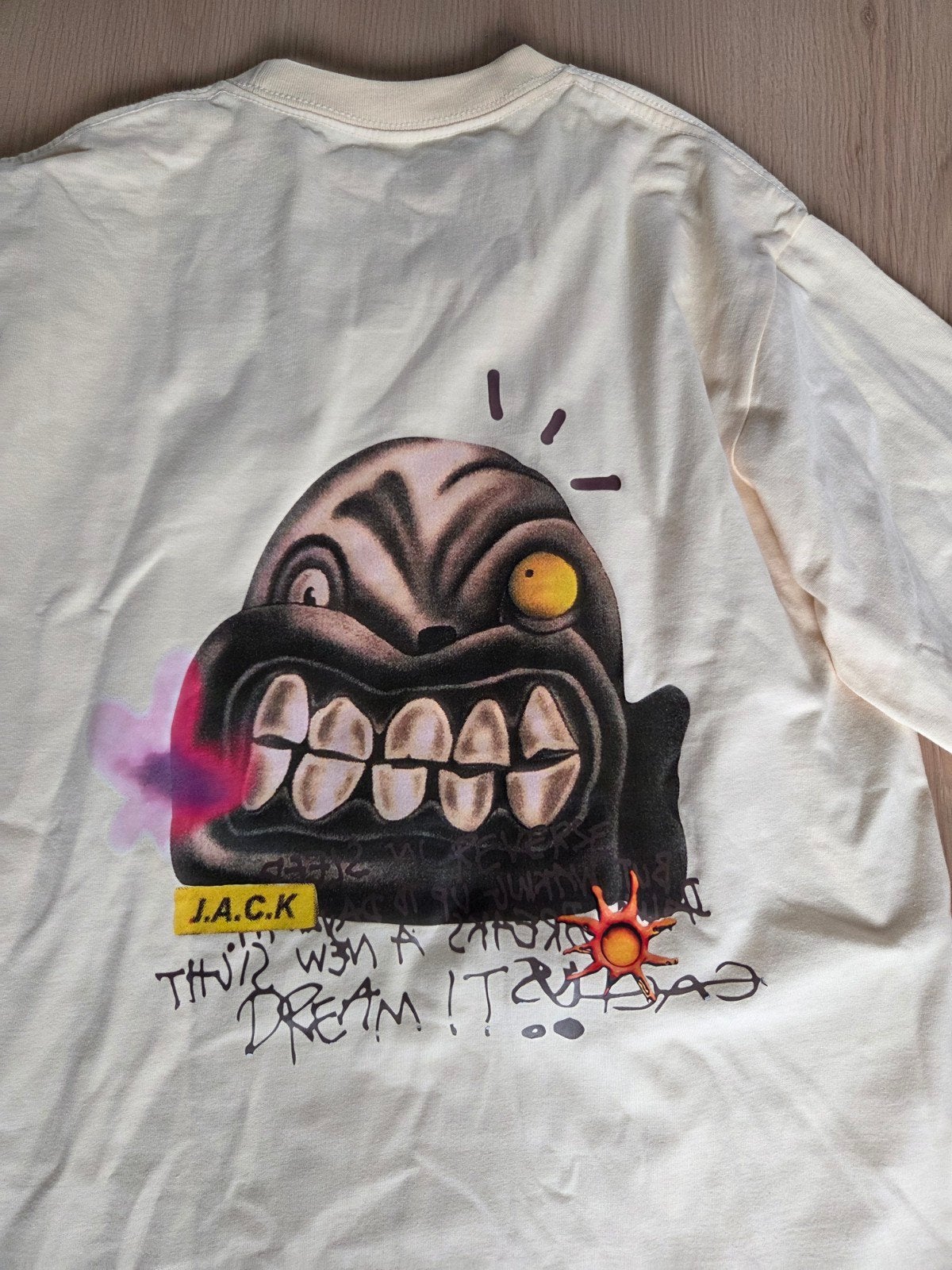 Ursal Tilla Travis Scott Utopia T-shirt lange mouwen, Maat M, Maat 48/50 (M), Beige, Ophalen of Verzenden, Zo goed als nieuw