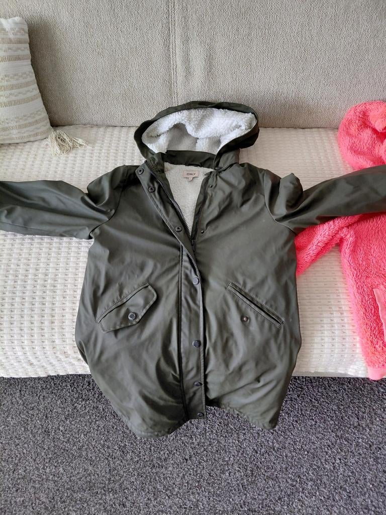 Leuke meisjes jasjes en trui, Kleding | Dames, Jassen | Zomer, Gedragen, Groen, Ophalen of Verzenden