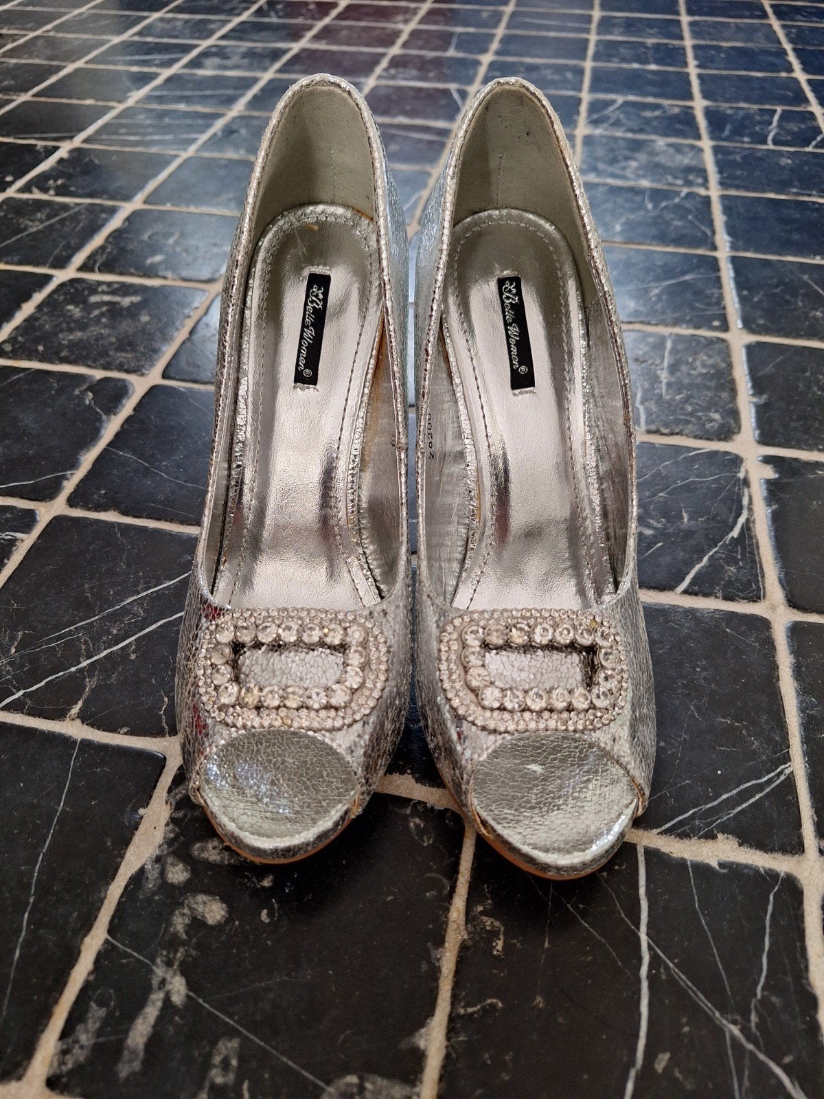 Zilveren Peeptoe Pumps met Strass - Maat 38, Ophalen of Verzenden, Zo goed als nieuw, Overige kleuren, Pumps
