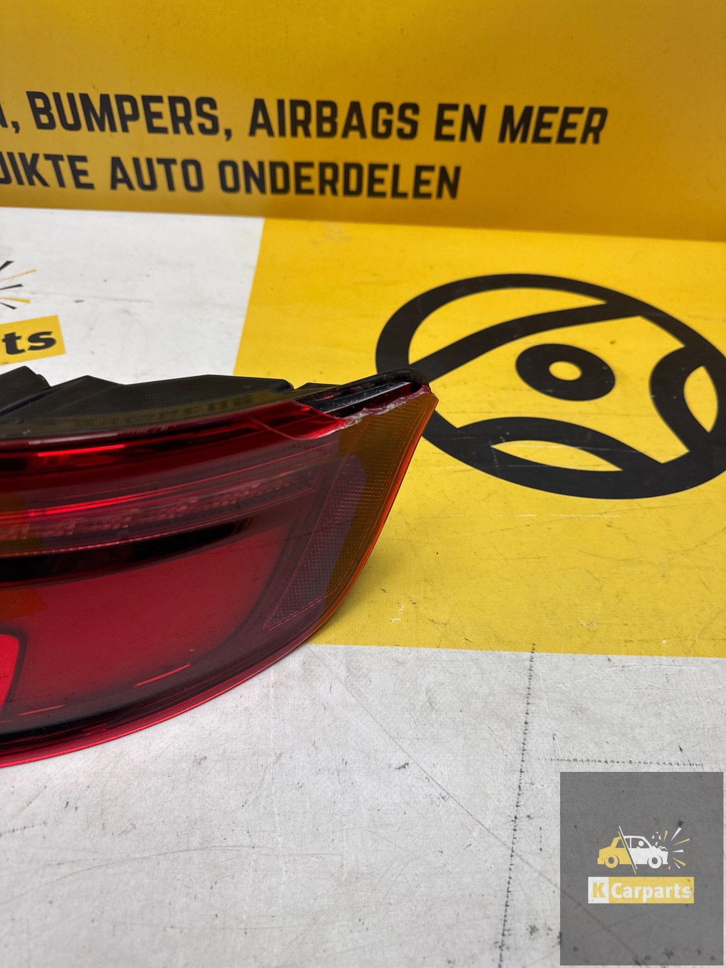 Audi A3 RS3 S3 | 8V4945092 Rechts achterlicht, Info@fabrikant.eu, Fabrikantstraat 1
1000 AA  Amsterdam, NL, Fabrikant BV, Gebruikt