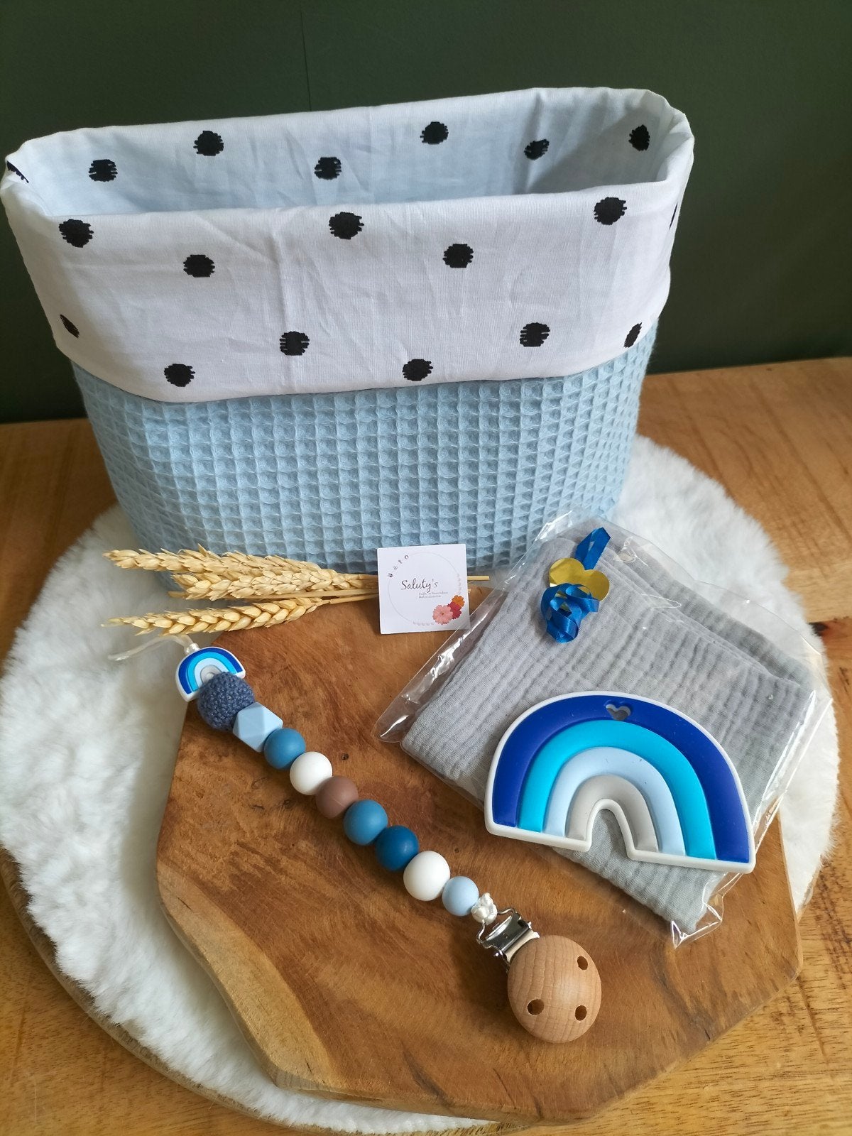 Nieuw handgemaakt • Kraamcadeau o.a Luiermandje, Speenkoord, Kraamcadeau, Salutys kinder- en kraamcadeaus, Nieuw, Ophalen of Verzenden