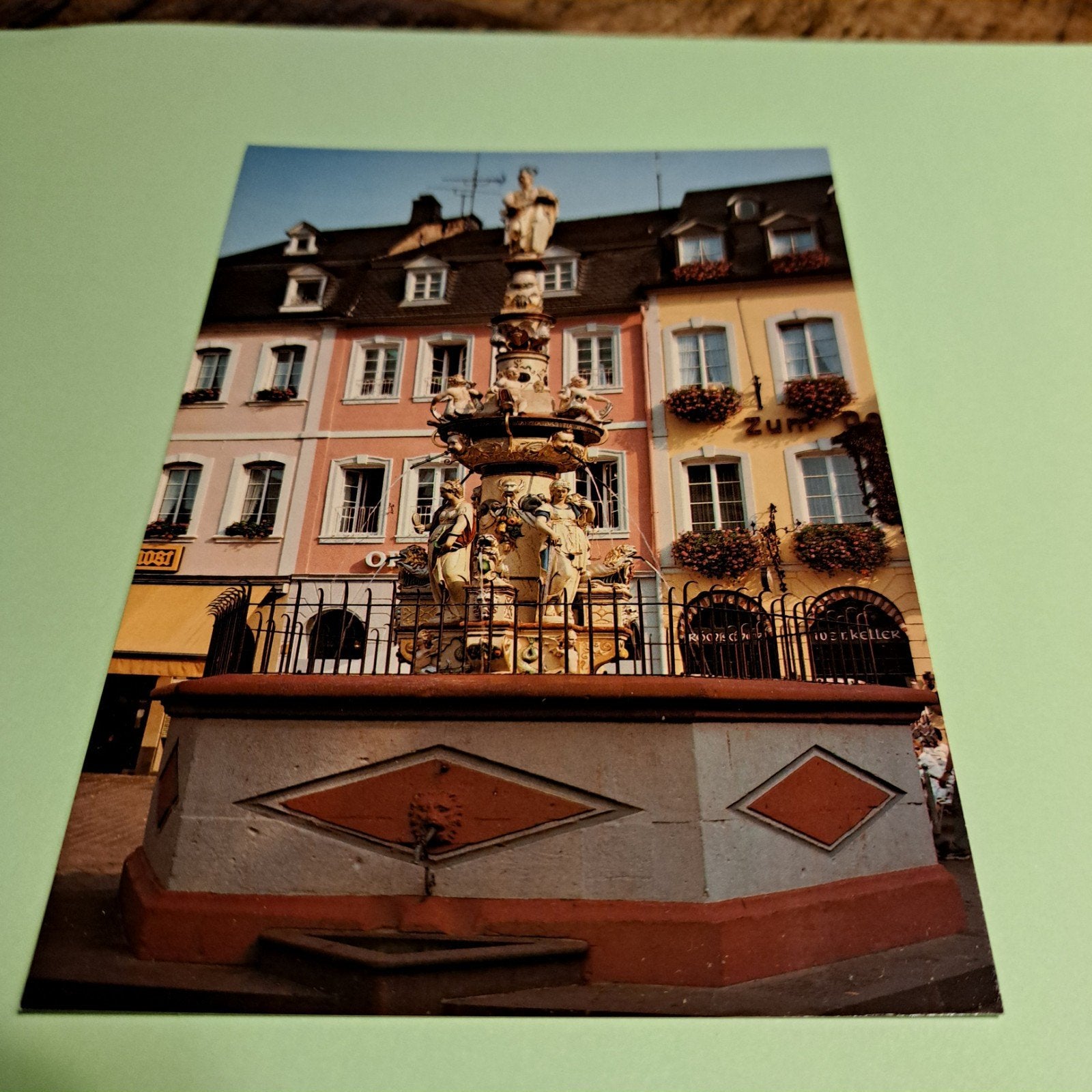 Ansichtkaart Trier, Petrusbrunnen am Hauptmarkt, Ophalen of Verzenden, 1980 tot heden, Ongelopen, Duitsland