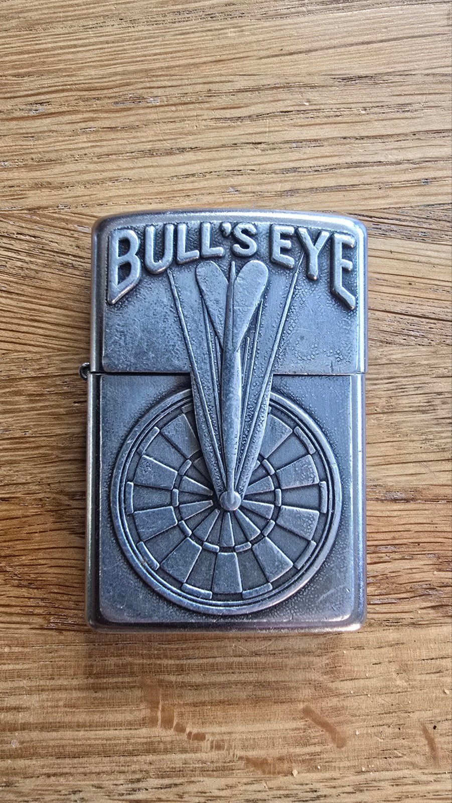 Zippo Bullseye aansteker, Verzamelen, Ophalen, Zo goed als nieuw, Aansteker