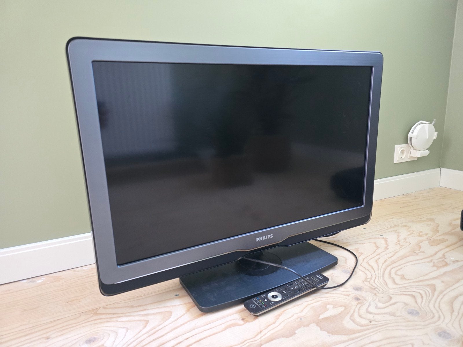 Philips 32PFL9604H/12 LCD TV televisie - Full HD 81cm 32inch, Ophalen, Philips, Gebruikt, LCD