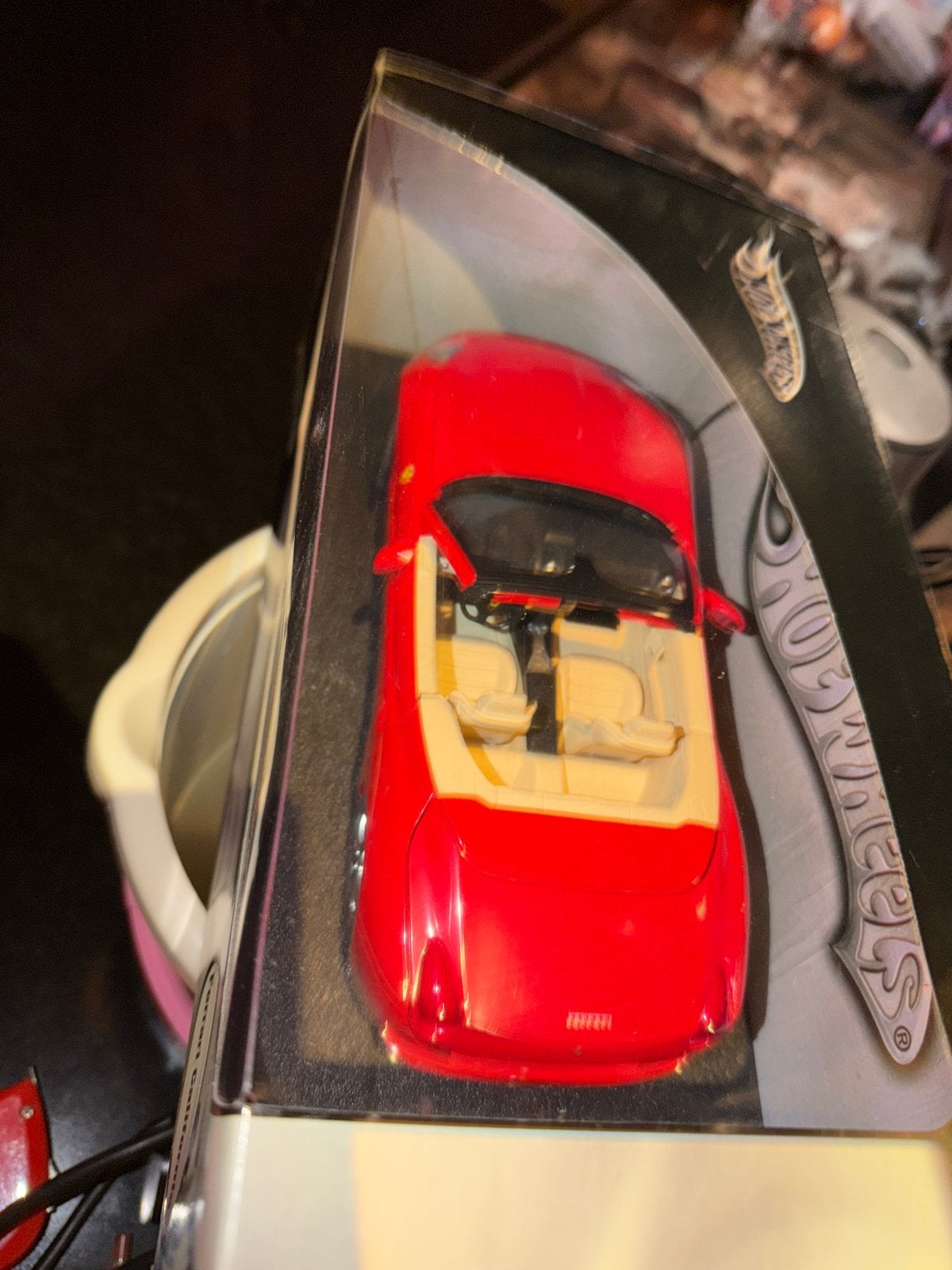 Hot Wheels 1/18 Ferrari California - Nieuw in verpakking, Auto, Nieuw, Ophalen of Verzenden, X