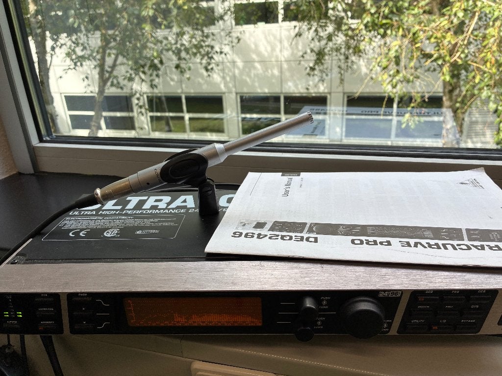 Behringer Ultracurve Pro DEQ2496 Digitale Equalizer+ECM8000, Ophalen of Verzenden, Gebruikt, Audio