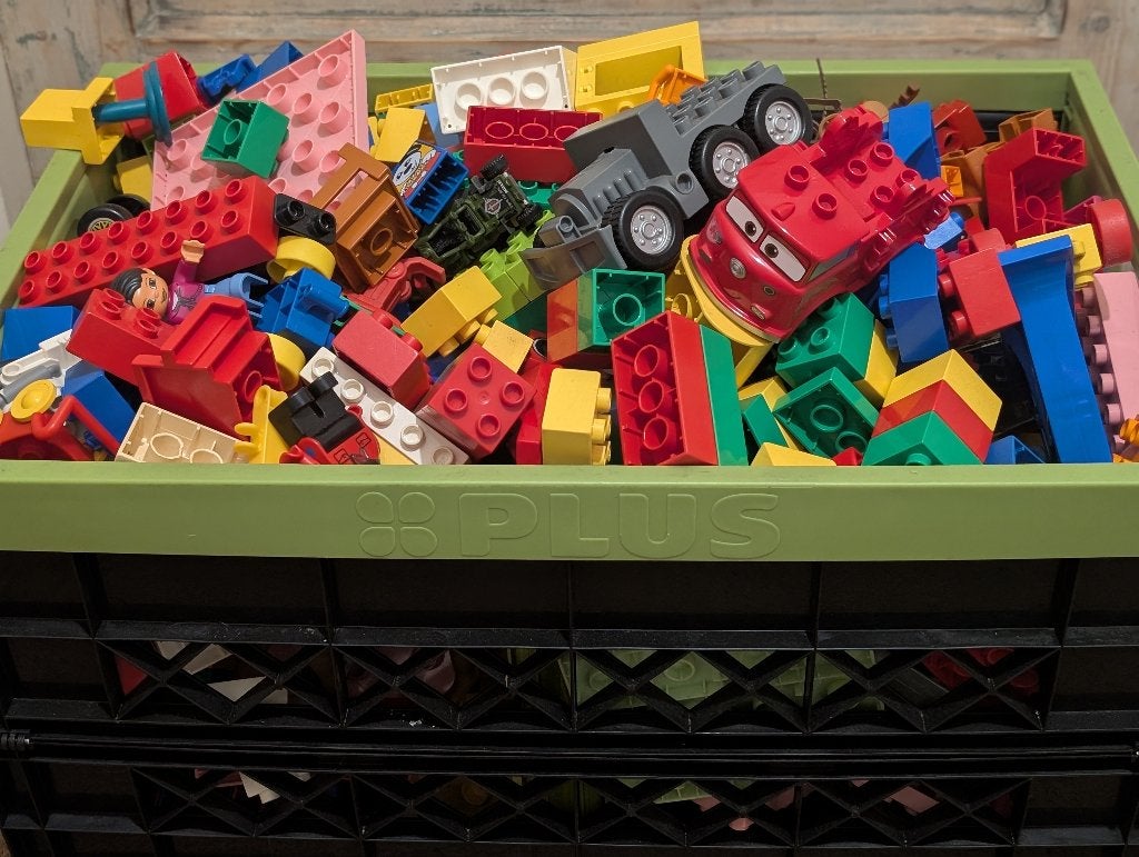 Grote bak met duplo, Ophalen, Gebruikt, Duplo