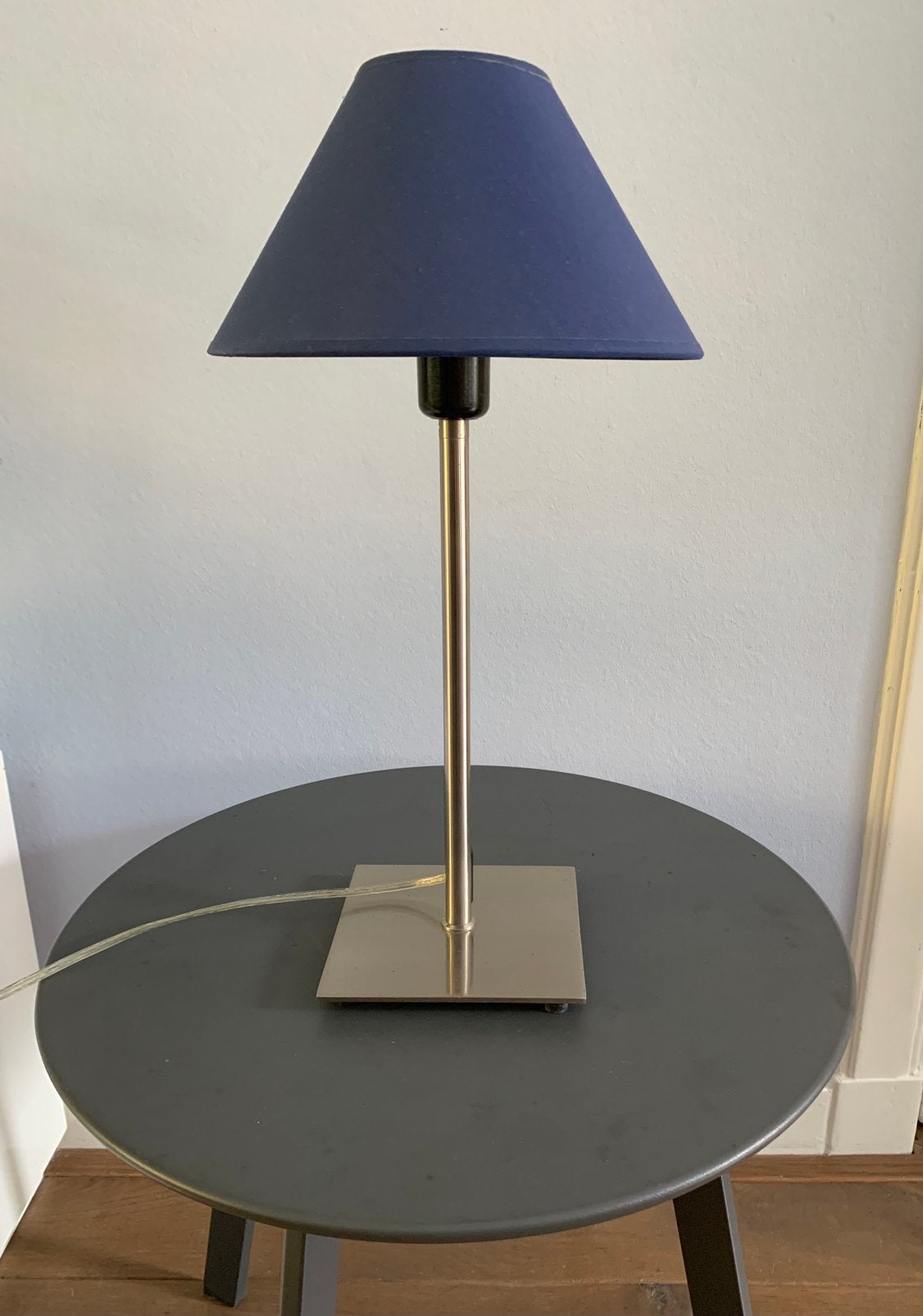 Lamp met blauwe kap, Huis en Inrichting, Met schakelaar, Gebruikt, E27 (groot), Sfeerlamp