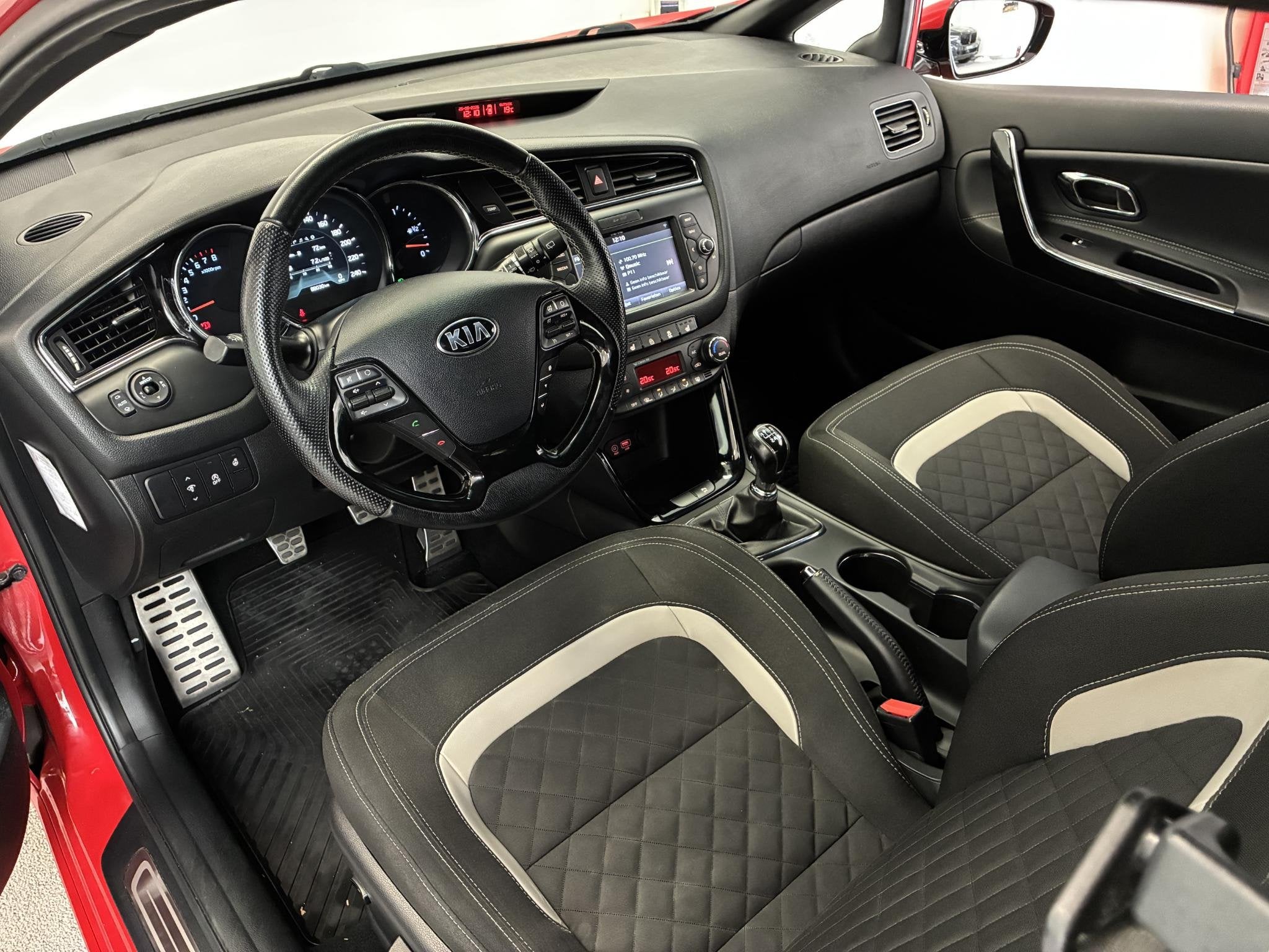 Kia Ceed pro cee'd 1.0 T-GDi GT-Line | CAMERA | STOEL.V.W |, Auto's, Voorwielaandrijving, Stof, Gebruikt, Euro 6