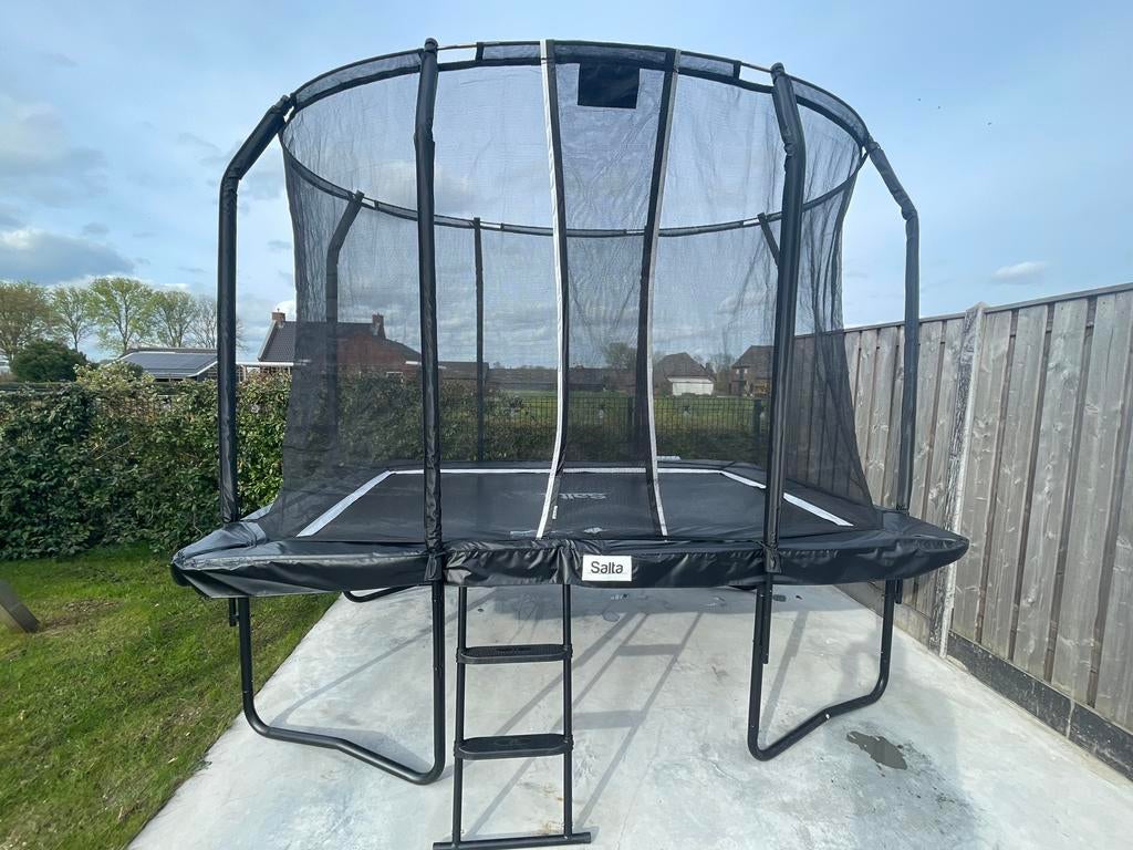 Salta Black nieuwe Trampoline 214x305 gekocht 8-3-2026, Ophalen of Verzenden, Gebruikt