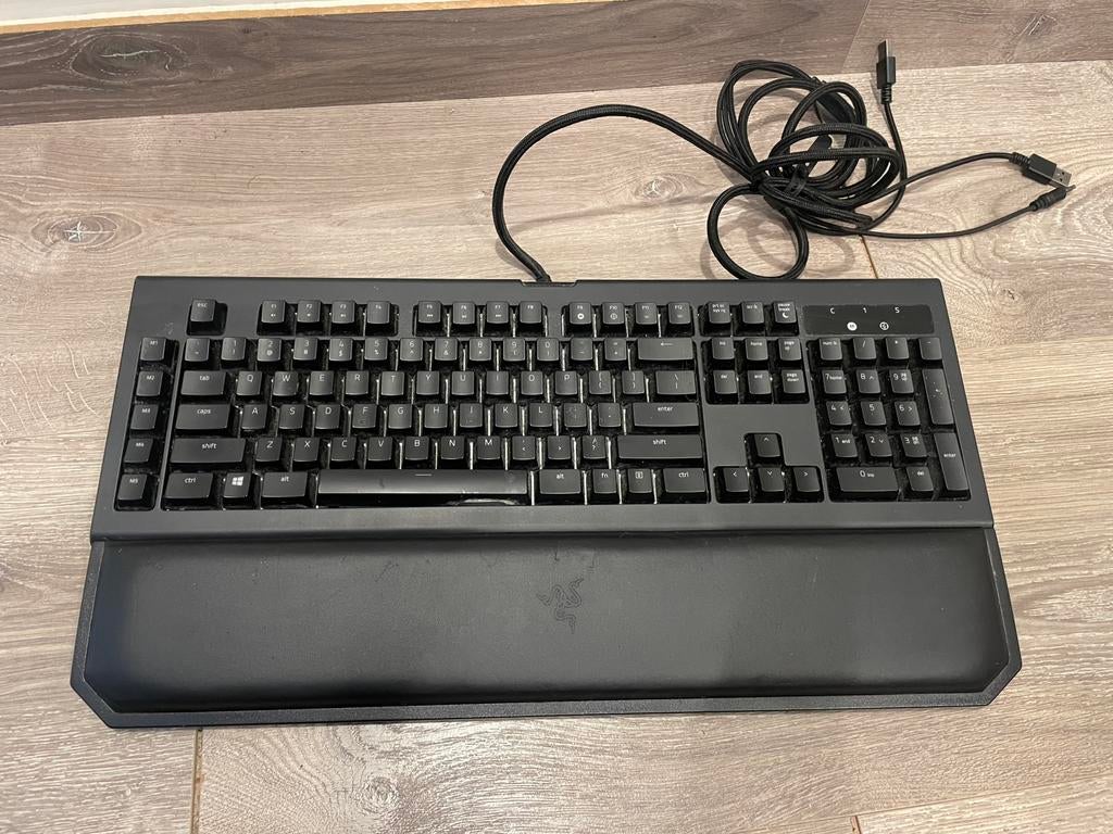 Razer blackwidow chroma toetsenbord, Computers en Software, Toetsenborden, Ophalen, Gebruikt, Gaming toetsenbord, Qwerty