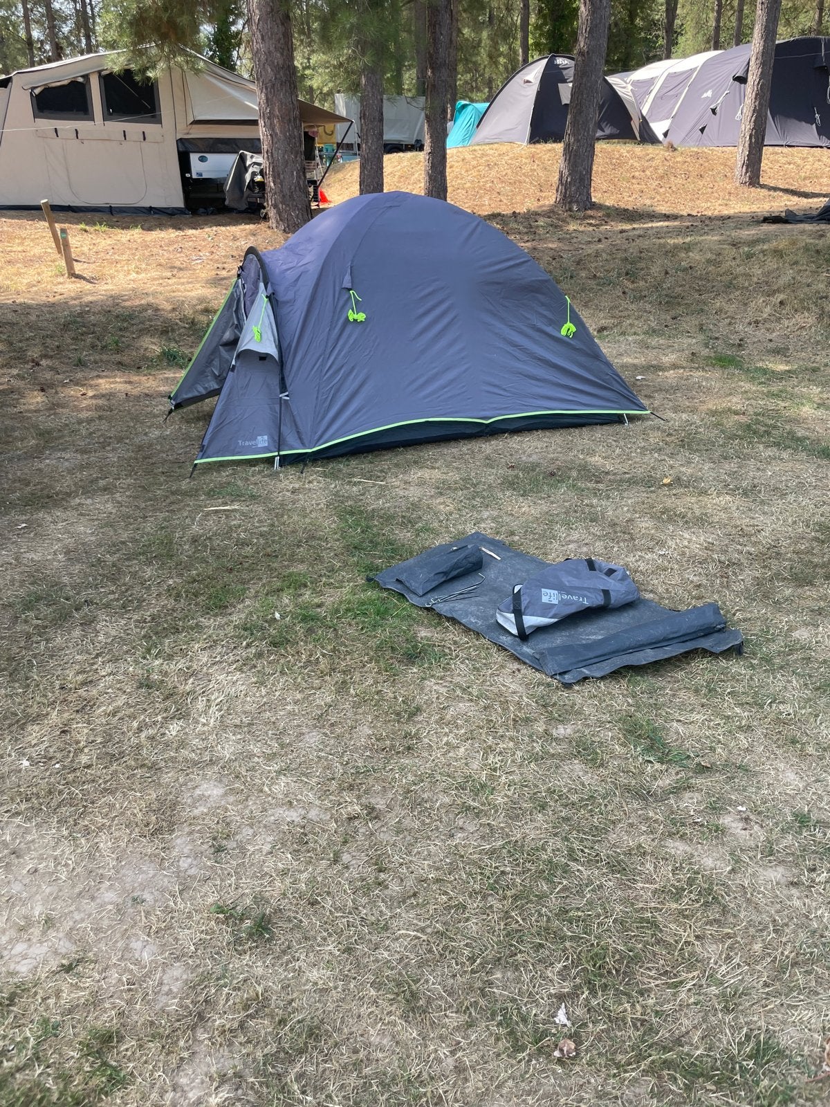Travelife Lyon 2 tent - Goede staat, compact en lichtgewicht, Ophalen of Verzenden, Gebruikt, Tot en met 2