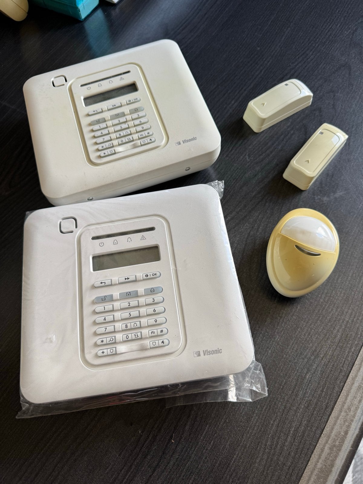 Visonic PMASTER-10 Alarmsysteem met Sensoren, Beweging, Ophalen of Verzenden, Zo goed als nieuw, Compleet systeem